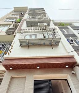 GÀ ĐẺ TRỨNG VÀNG – GẦN KHU ĐÔ THỊ -CỔ NHUẾ - DÂN XÂY CHẮC CHẮN- VỪA Ở VỪA CHO THUÊ
